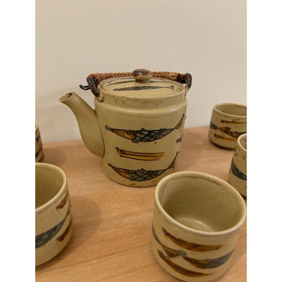Vintage Japanese Tea Set - Mid Century Modern Fish Design - Picture 3 of 10